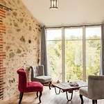 Nyaraló Le Logis Du Prieure *