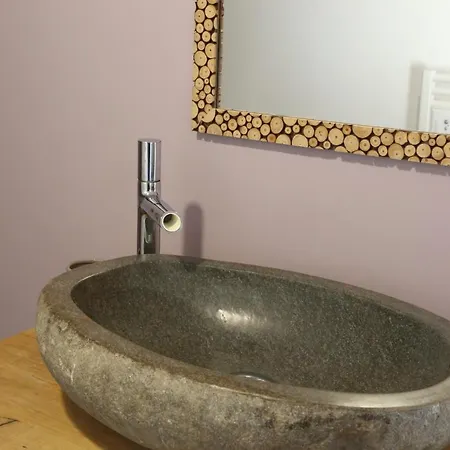 Le Logis Du Prieure Semesterbostad