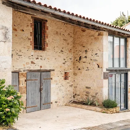 Le Logis Du Prieure Hébergement de vacances Les Châtelliers-Châteaumur