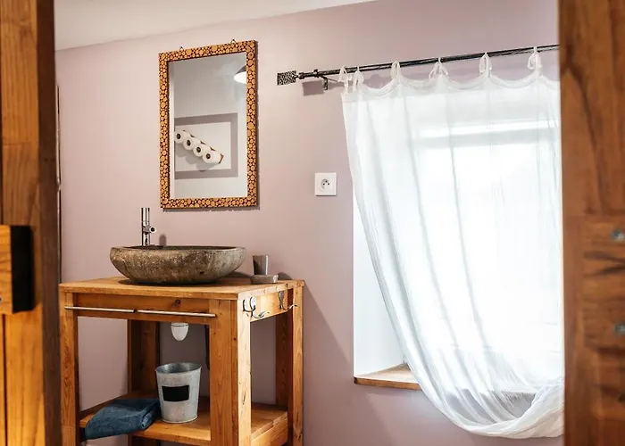 Le Logis Du Prieure * Les Châtelliers-Châteaumur