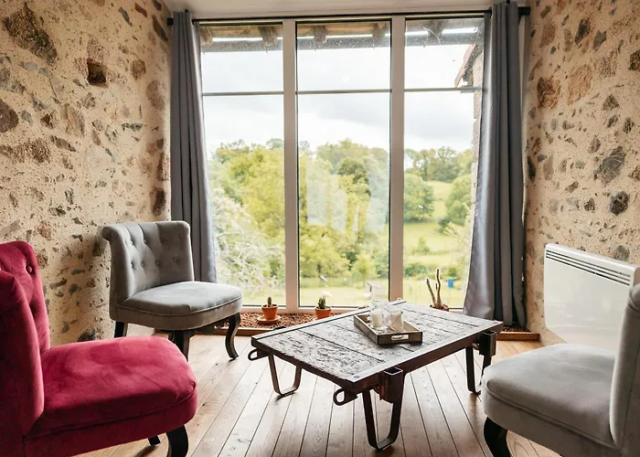 Le Logis Du Prieure * Les Châtelliers-Châteaumur